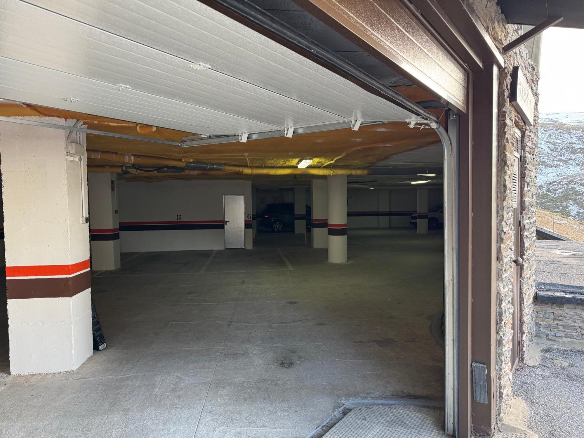 Miramar Elite Ski Con Parking Sierra Nevada Luaran gambar